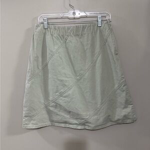 Women's Susan Bristol Khaki/Green A-Line Knee-Length Skirt. Size 10 Petite